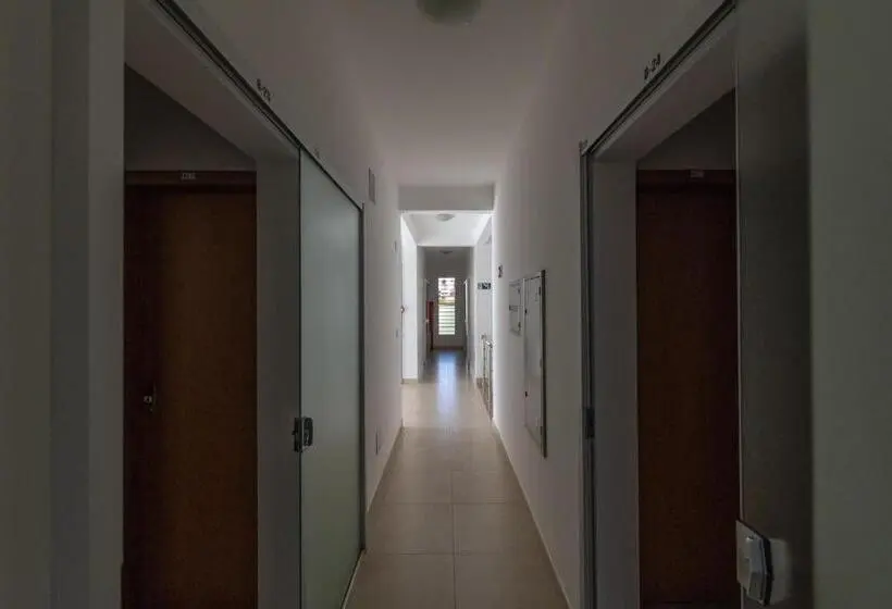 Standard Yhden Hengen Huone Jaettu Kylpyhuone, Hospedaria Santo Antônio