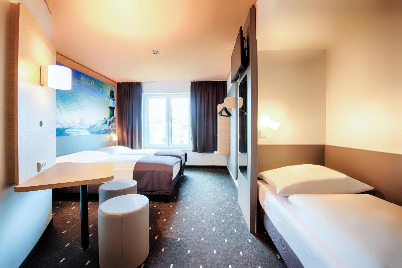 标准三人间, B&b Hotel Rostock Hafen