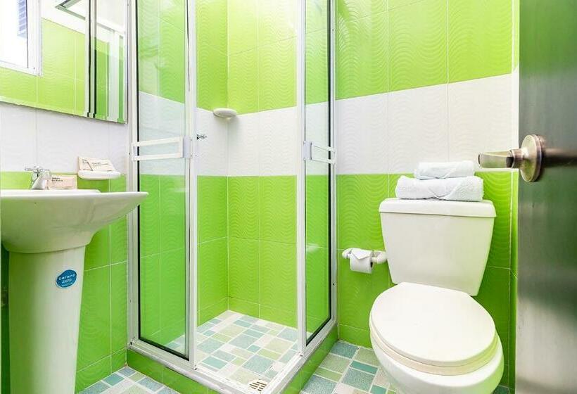 חדר סטנדרט לארבעה, Santa Teresita