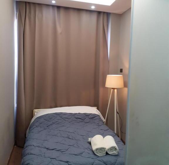 标准间, Driti Central