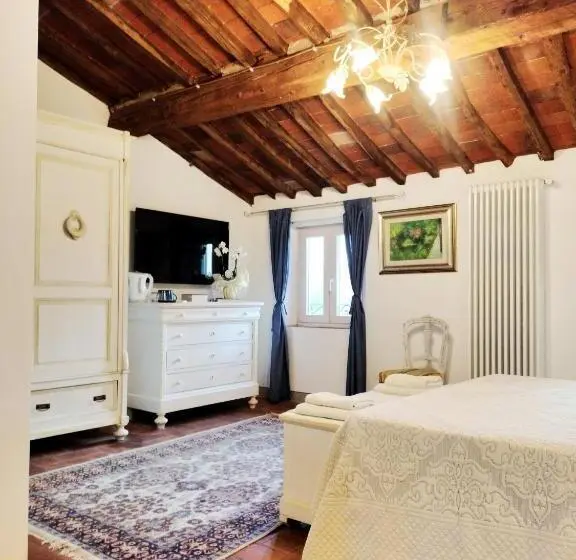 سوییت لوکس, B&b La Rosa Nel Verde