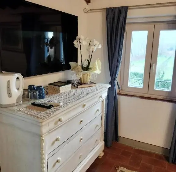 سوییت لوکس, B&b La Rosa Nel Verde