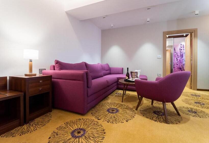 آپارتمان 1 خوابه با تراس, Buket Zlatibor