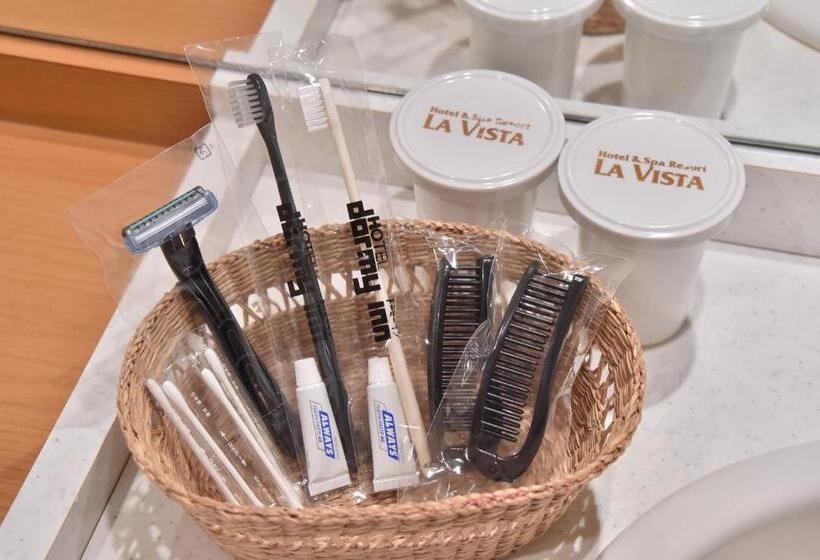 غرفة أساسية رباعية, La Vista Furano Hills Natural Hot Spring