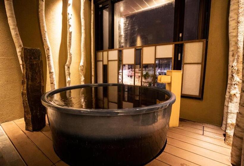 غرفة أساسية رباعية, La Vista Furano Hills Natural Hot Spring