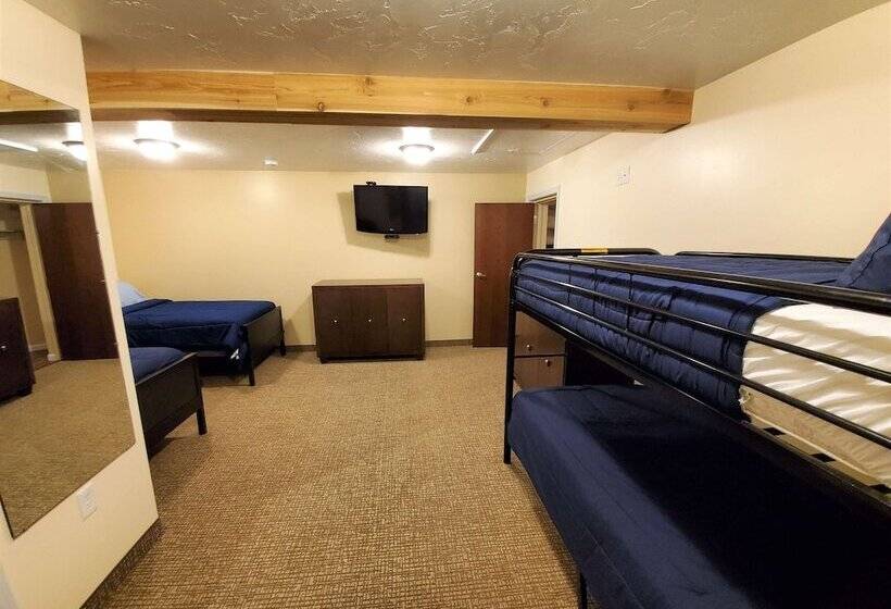 Family Suite, Jefferson Hills Motel