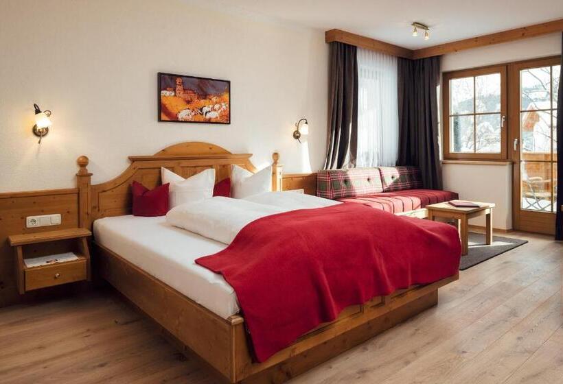 اتاق استاندارد با چشم‌انداز کوهستان, Garni Am Sonnberg