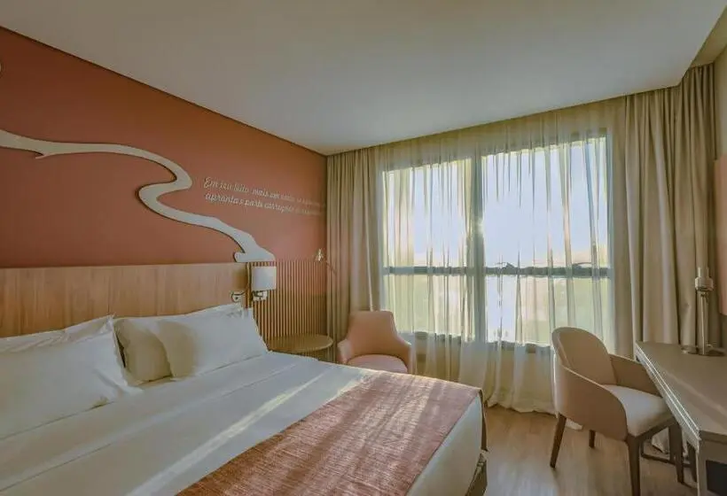 1ルームプレステージアパートメント, Mercure Itajai Navegantes