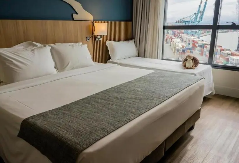 リバービュースーペリアールーム, Mercure Itajai Navegantes