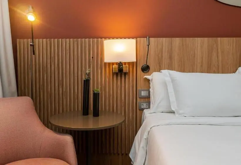 一ベッドルームエクゼクティブアパートメント, Mercure Itajai Navegantes