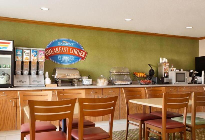 Номер Стандарт, Baymont By Wyndham Salina