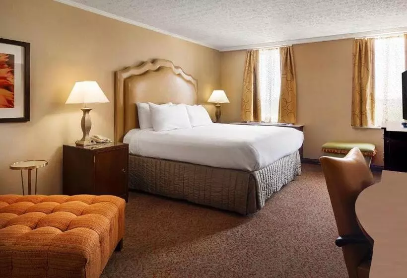 プレジデントスイートルーム, Crowne Plaza Louisville Airport Expo Ctr, An Ihg