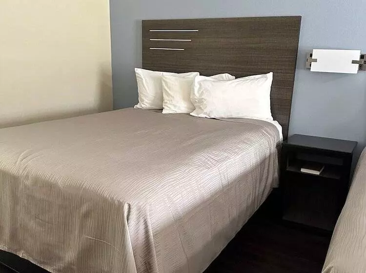 スタンダードルーム, Express Inn & Suites