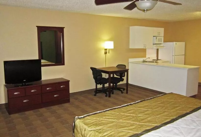 デラックススタジオ, Extended Stay America Select Suites   Milwaukee   Waukesha