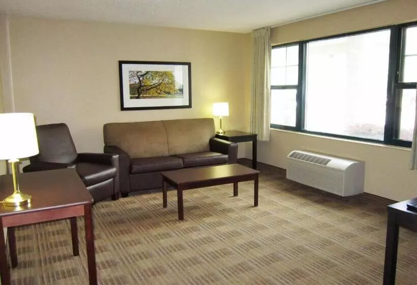 デラックススタジオ, Extended Stay America Select Suites   Milwaukee   Waukesha