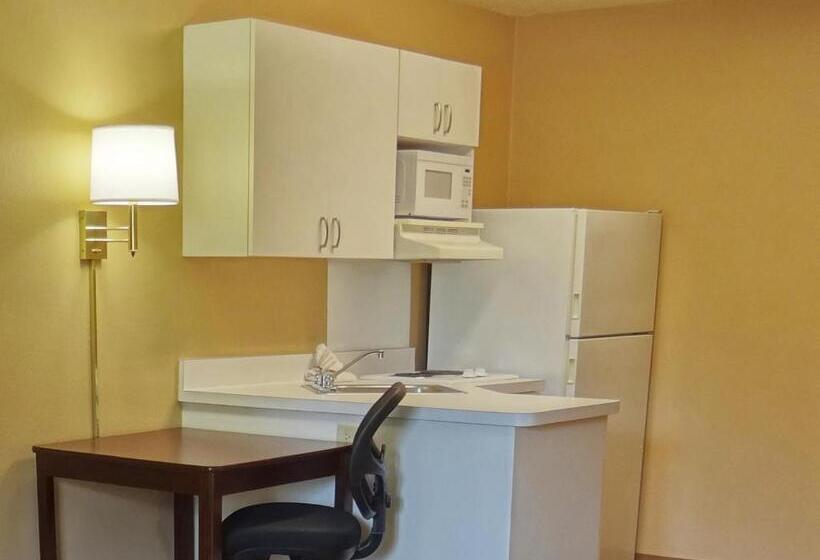 Номер Стандарт, Extended Stay America Suites  Mobile  Spring Hill
