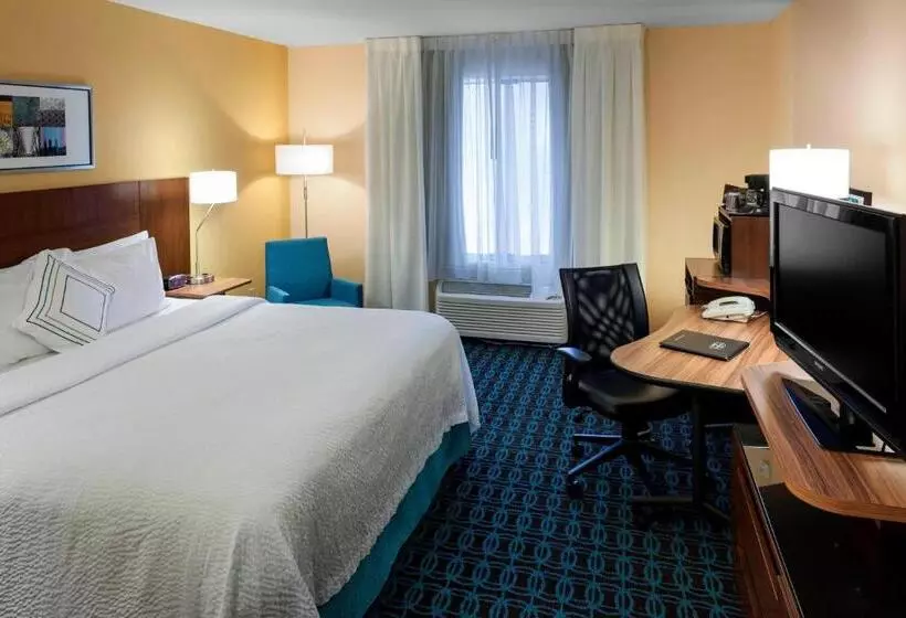 اتاق دلوکس مخصوص معلولین, Fairfield Inn By Marriott Santa Clarita Valencia