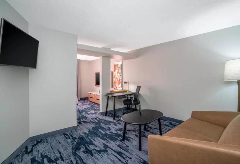 キングサイドベッドのスタンダードワンルーム, Fairfield Inn & Suites Memphis I240 & Perkins