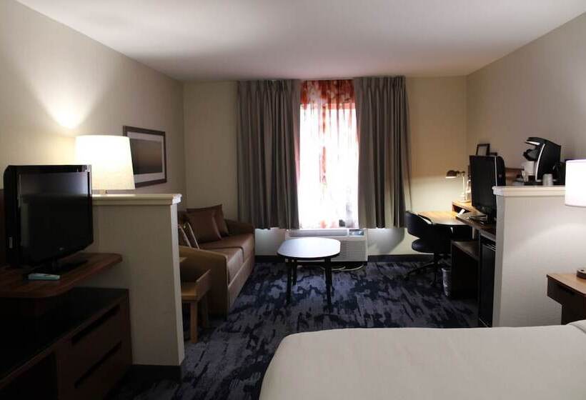 行政套房, Fairfield Inn & Suites Raleigh Durham Airport Research Triangle Park