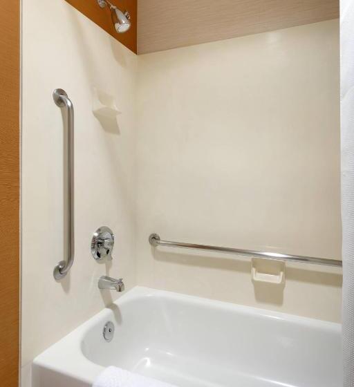 带大床的标准间, Fairfield Inn & Suites Salt Lake City Airport