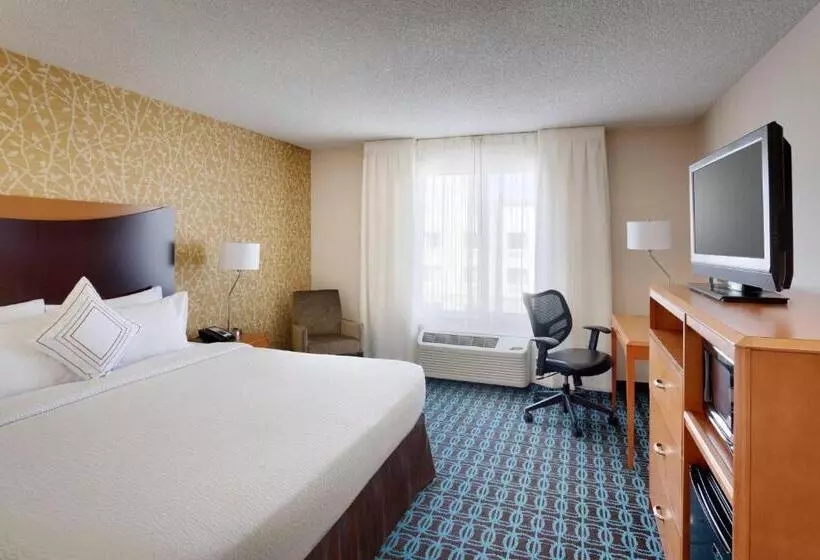 Standard-huone King-vuode, Fairfield Inn & Suites Salt Lake City Airport