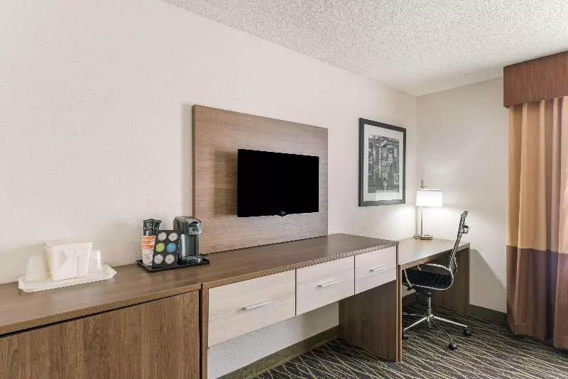 キングサイズベッドのスタンダードルーム, Quality Inn Williams Near Grand Canyon