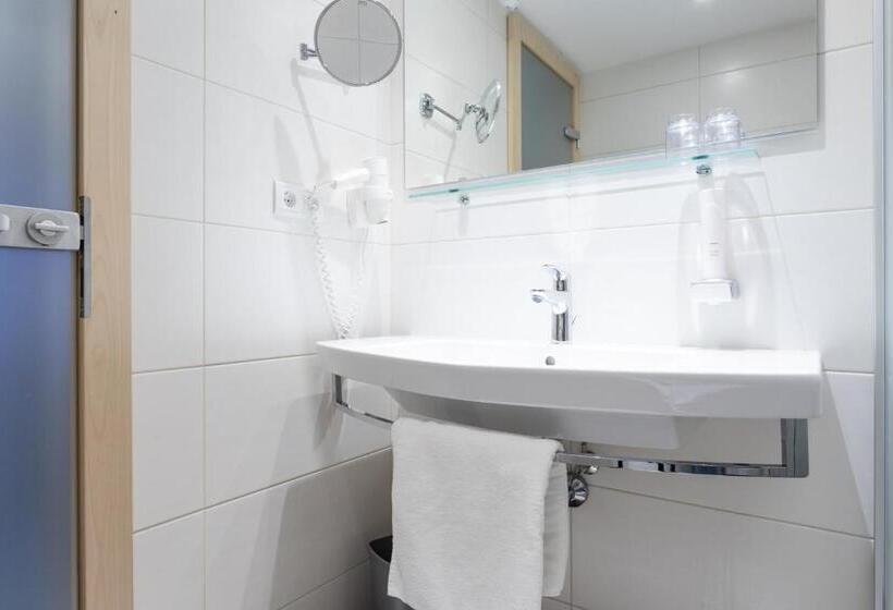 Апартаменты 2 Спальни, Landhaus Fiegl