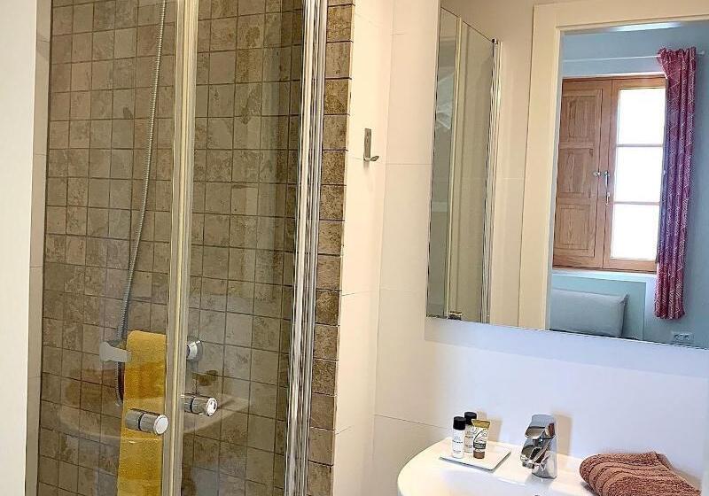 标准三人间, Albergue Gran Canaria