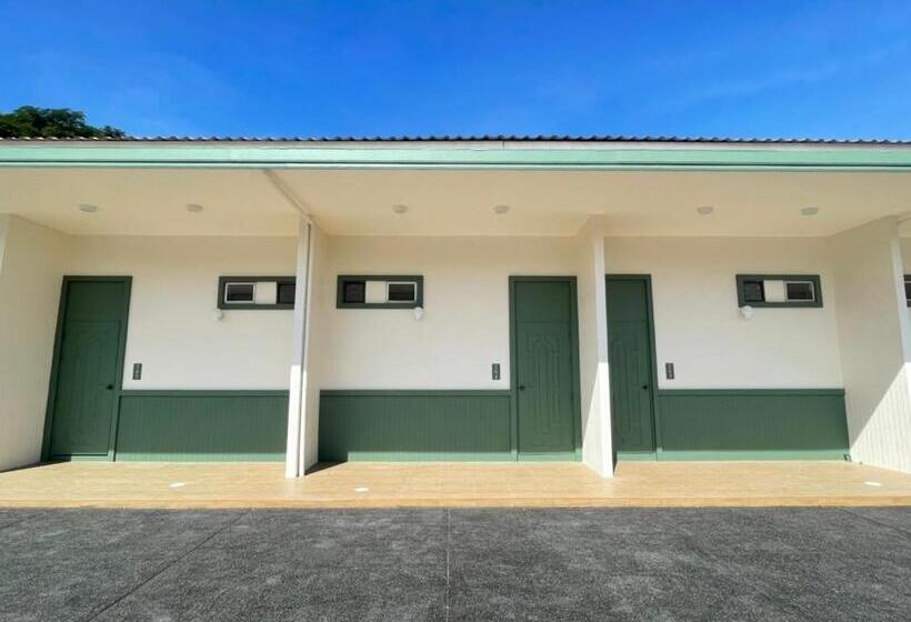 חדר סטנדרט, Sky View Resort Buriram