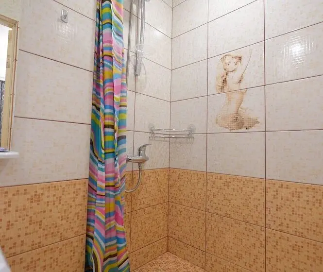 استودیوی استاندارد, Leohotels Znamenskaya