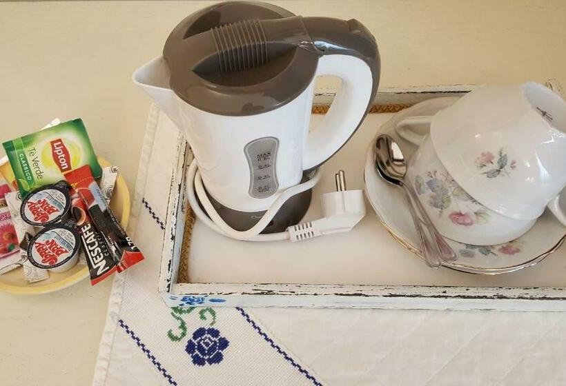 Chambre Familiale, Five Roses Bed & Breakfast