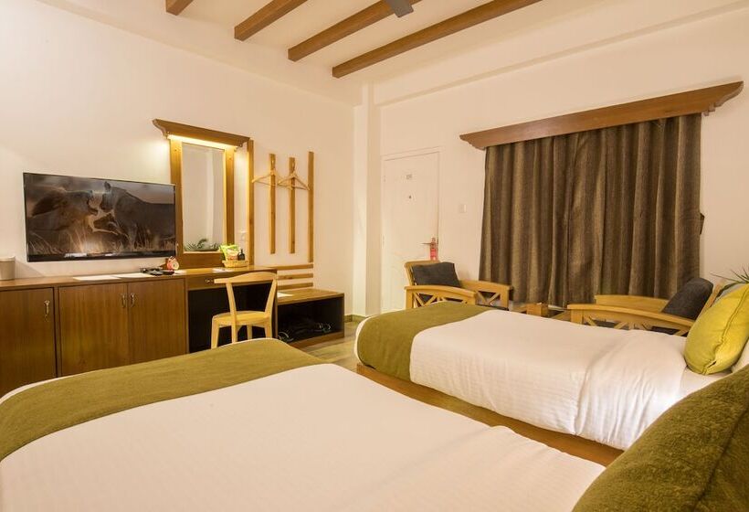 اتاق لوکس با چشمانداز استخر, Bagaincha Wellness Resort