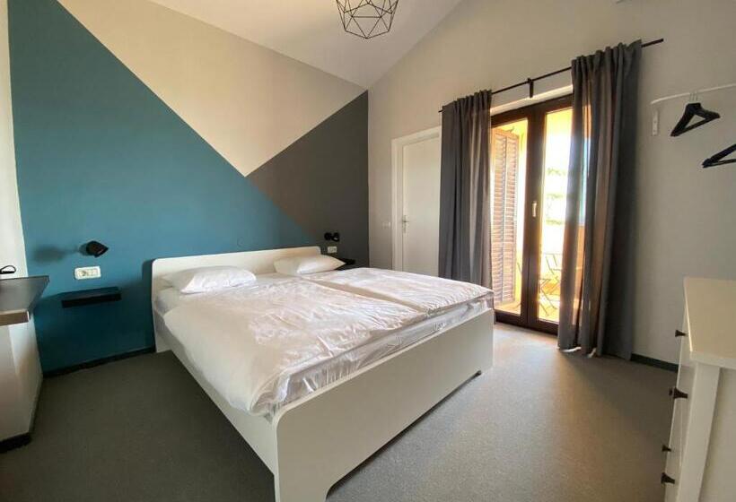 اتاق استاندارد با تخت بزرگ, Villa Darina