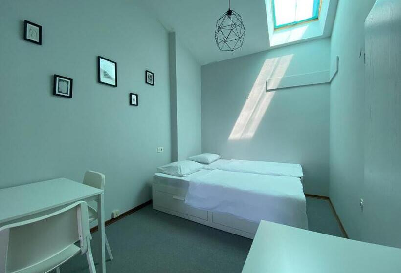 اتاق استاندارد چهار تخته با چشمانداز دریا, Villa Darina