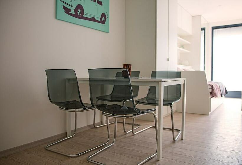 Apartamento Premium 1 Dormitório, Trinity Residence