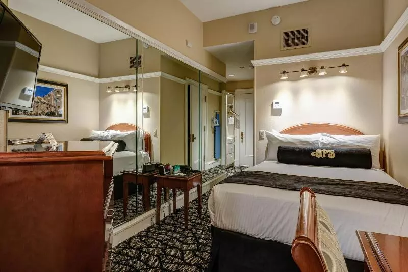 اتاق استاندارد, Gaslamp Plaza Suites
