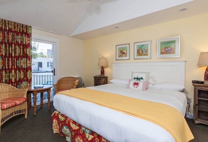 اتاق لوکس, Glen Cove Inn & Suites Rockport