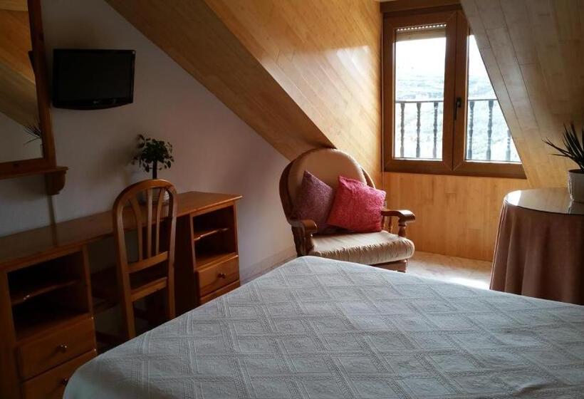 اتاق سوپریور, Hostal El Panadero