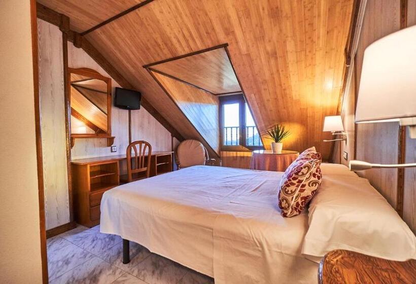 اتاق سوپریور, Hostal El Panadero