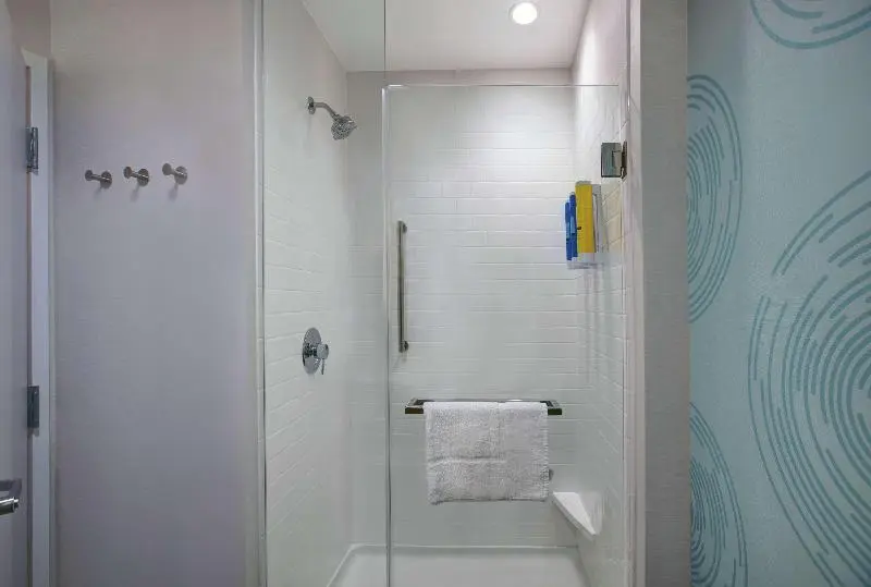 Standard-huone King-vuode, Tru By Hilton Austin Airport, Tx