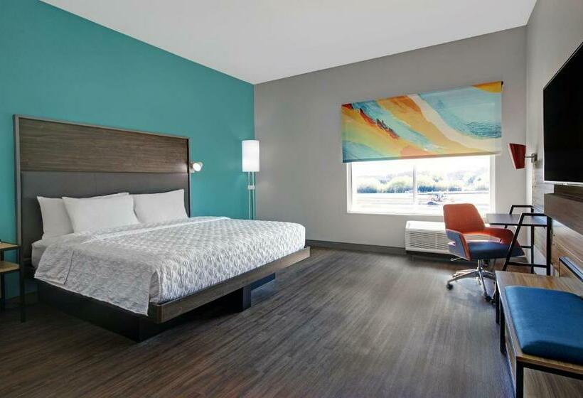 Mozgáskorlátozott Standard Szoba King Size Bed, Tru By Hilton Austin Airport, Tx