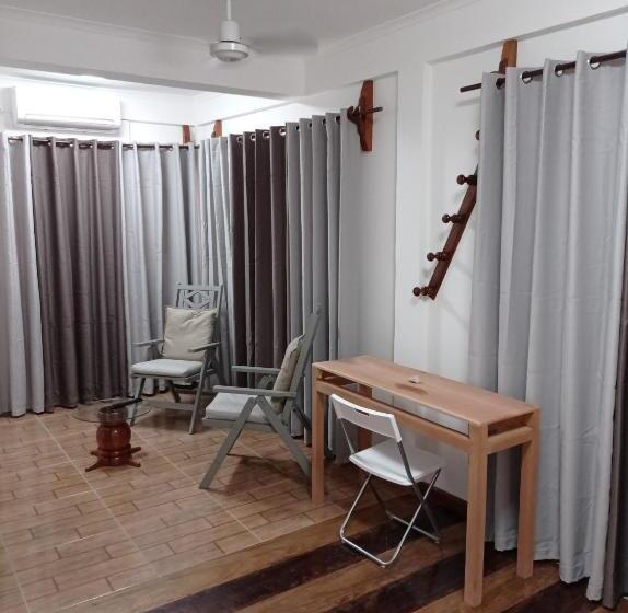 استودیوی استاندارد, Residencial Brigada