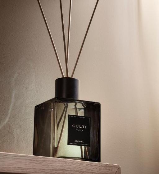 اتاق لوکس, Speronari Suites