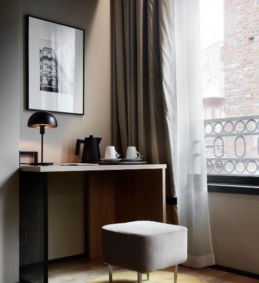 اتاق لوکس, Speronari Suites