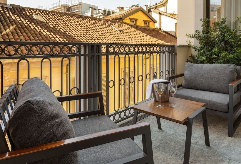 اتاق اجرایی, Speronari Suites