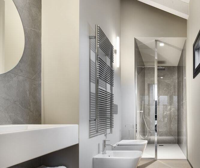 اتاق لوکس, Speronari Suites