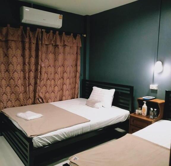 デラックスルーム, Bedcabin Hostel