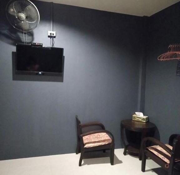 デラックスルーム, Bedcabin Hostel