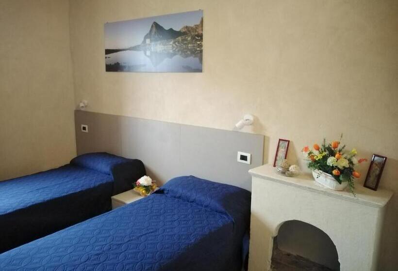 Номер Стандарт, Ostello Del Monastero