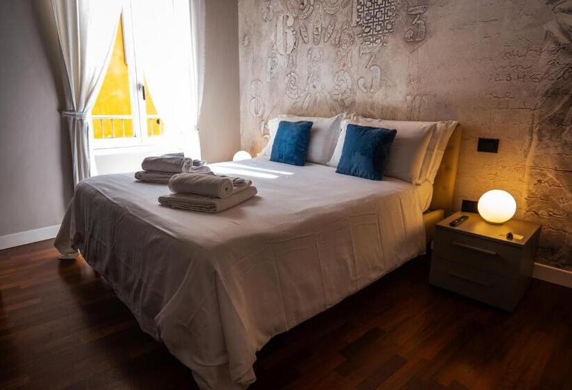 اتاق لوکس, Old Town Boutique Rooms